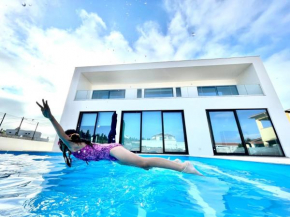 Modern villa, private pool, in a quiet area